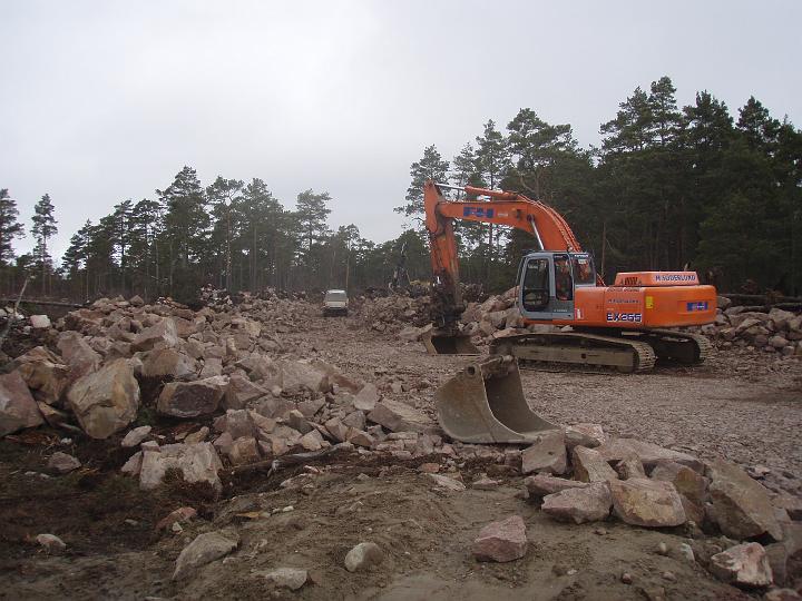 solbergsvagen sprangn arb.JPG - korsningen solbergsvägen / mårdvägen sprängningsarbeten